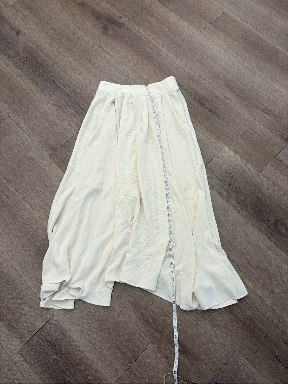 Blu Pepper Cream Flowy Skirt